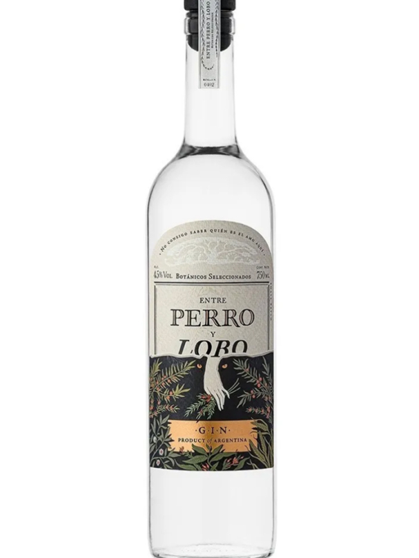 01_entre-perro-y-lobo