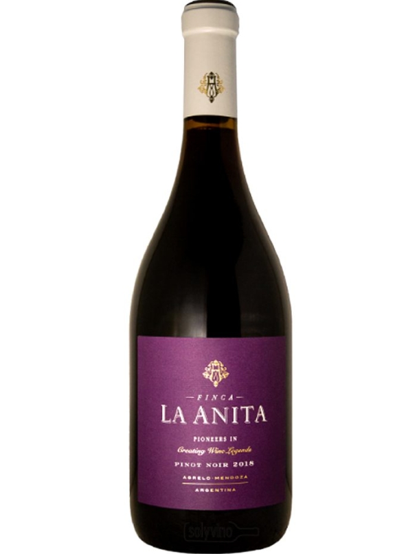 11_la_anita_pinot_noir